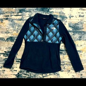 North face pullover